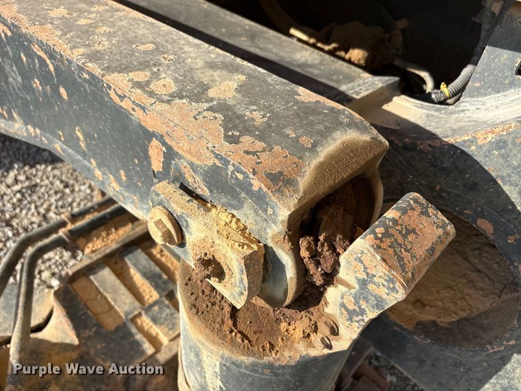 image for item YA3033 2010 Komatsu HM400-2 articulated haul truck