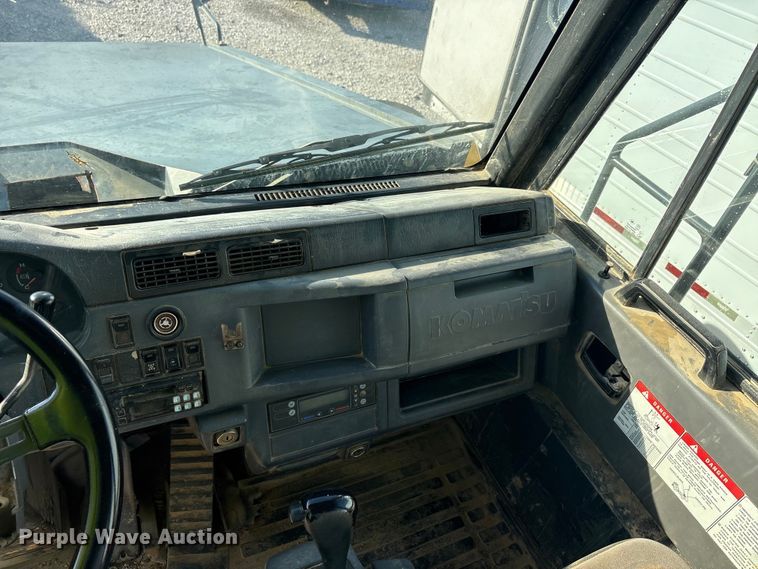 image for item YA3033 2010 Komatsu HM400-2 articulated haul truck