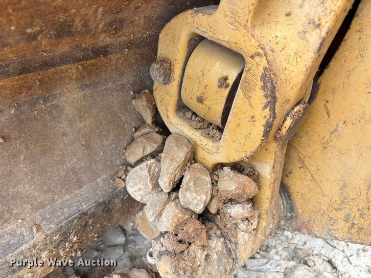 image for item YA3035 2001 Caterpillar 140H motor grader