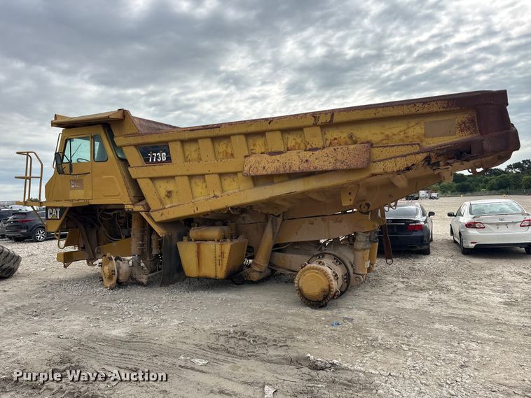 image for item YA3036 1994 Caterpillar 773B articulated haul truck