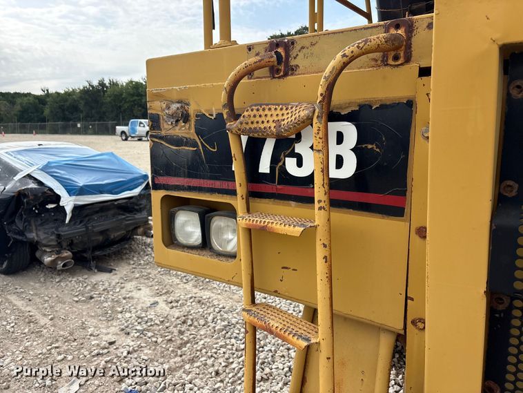 image for item YA3036 1994 Caterpillar 773B articulated haul truck