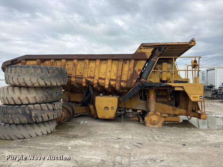 image for item YA3038 1980 Caterpillar 733B haul truck
