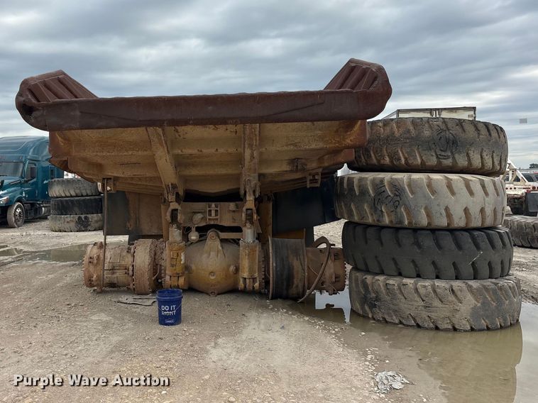 image for item YA3038 1980 Caterpillar 733B haul truck