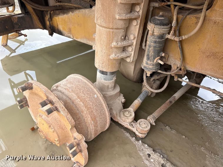 image for item YA3038 1980 Caterpillar 733B haul truck