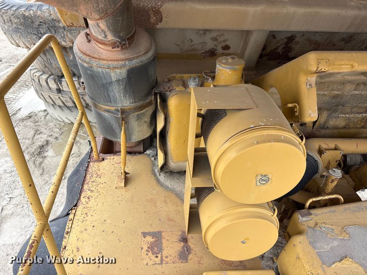 image for item YA3038 1980 Caterpillar 733B haul truck