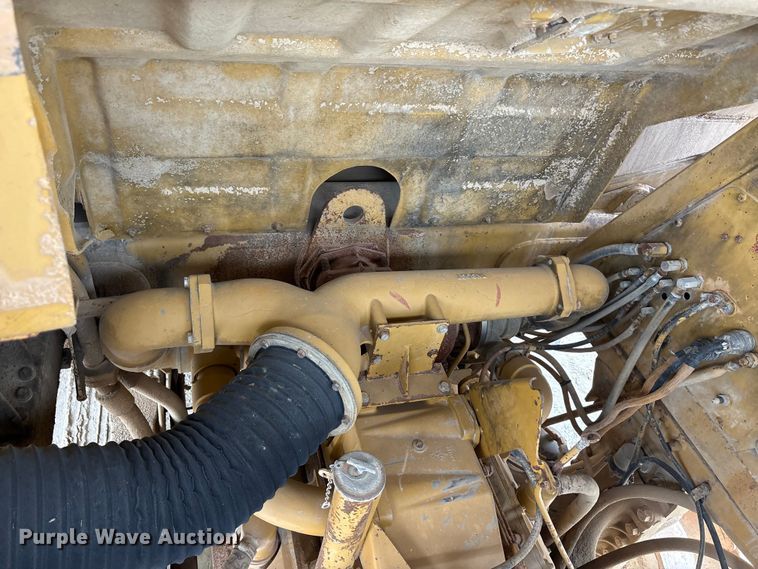 image for item YA3038 1980 Caterpillar 733B haul truck