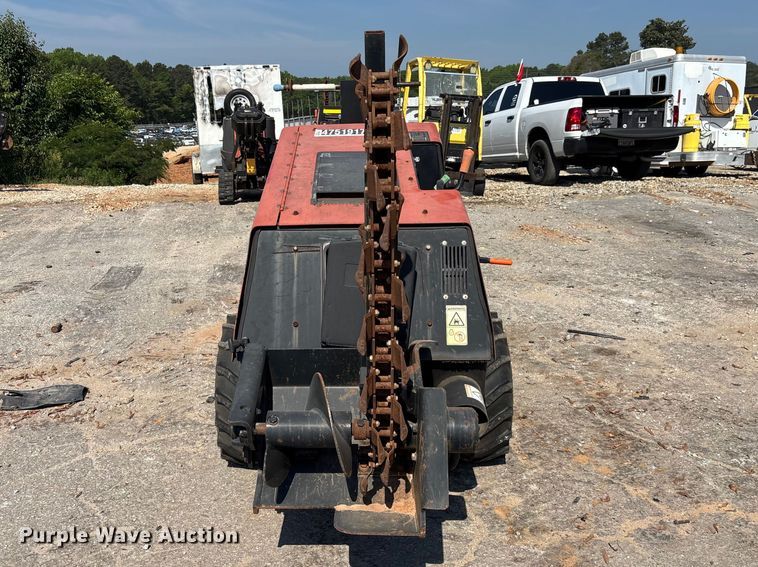 image for item YA3044 2016 Ditch Witch 410SX trencher