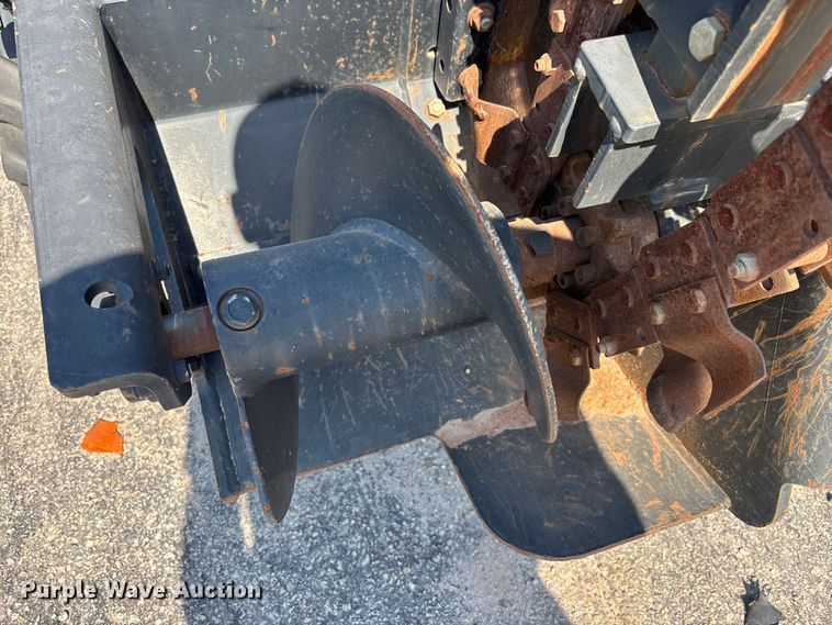 image for item YA3044 2016 Ditch Witch 410SX trencher