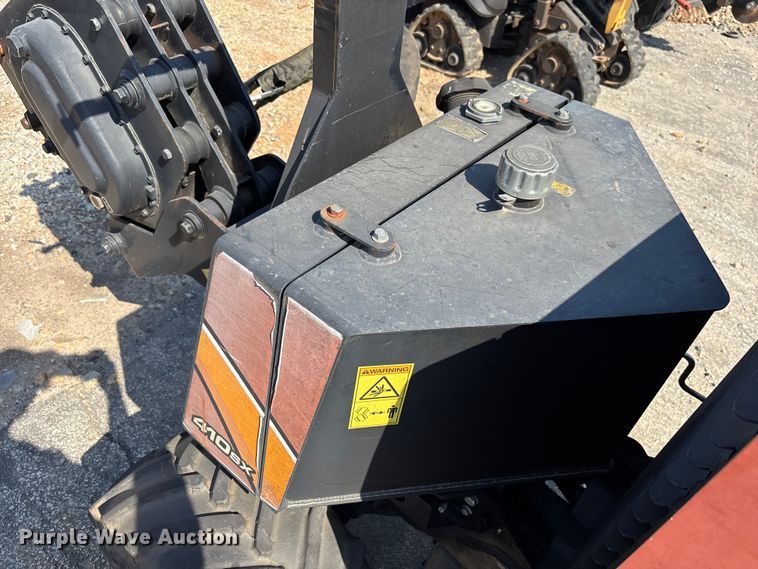 image for item YA3044 2016 Ditch Witch 410SX trencher