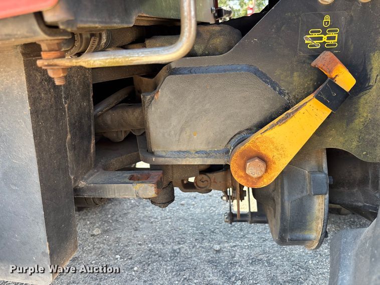 image for item YA3044 2016 Ditch Witch 410SX trencher