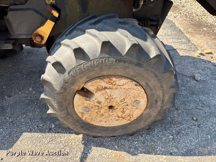 image for item YA3044 2016 Ditch Witch 410SX trencher