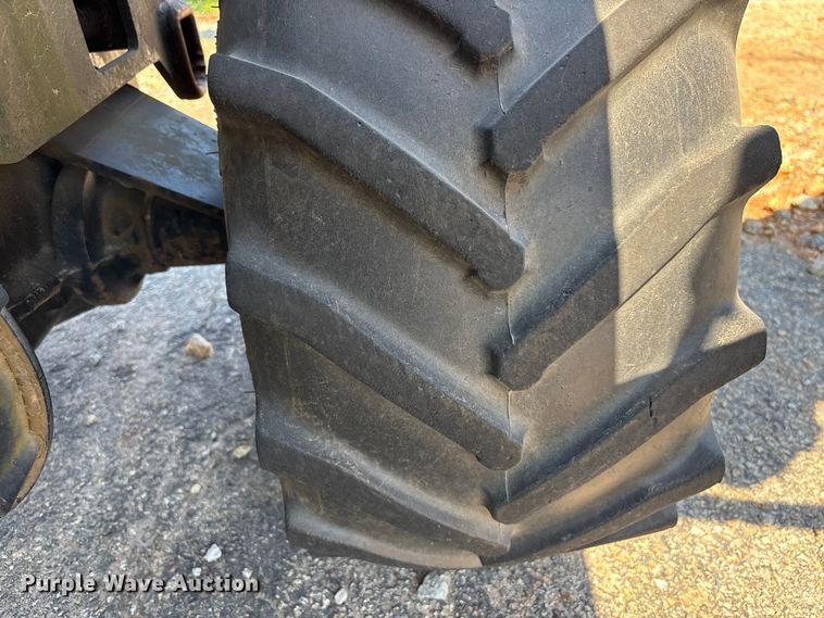 image for item YA3044 2016 Ditch Witch 410SX trencher