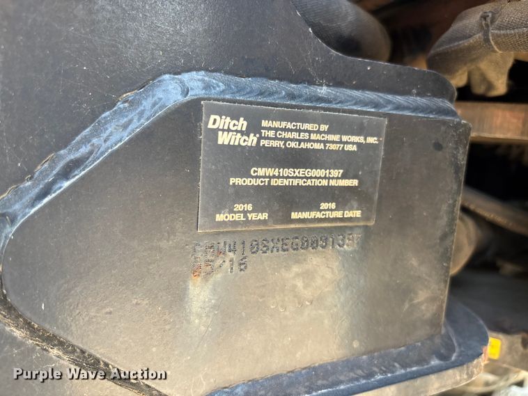 image for item YA3044 2016 Ditch Witch 410SX trencher