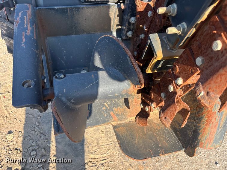 image for item YA3045 2015 Ditch Witch 410SX trencher