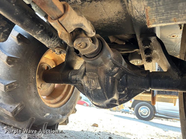 image for item YA3045 2015 Ditch Witch 410SX trencher