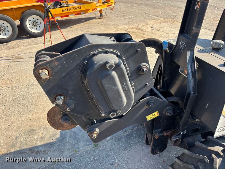 image for item YA3045 2015 Ditch Witch 410SX trencher