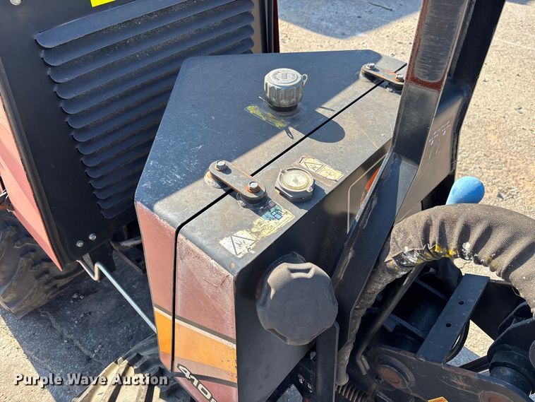 image for item YA3045 2015 Ditch Witch 410SX trencher
