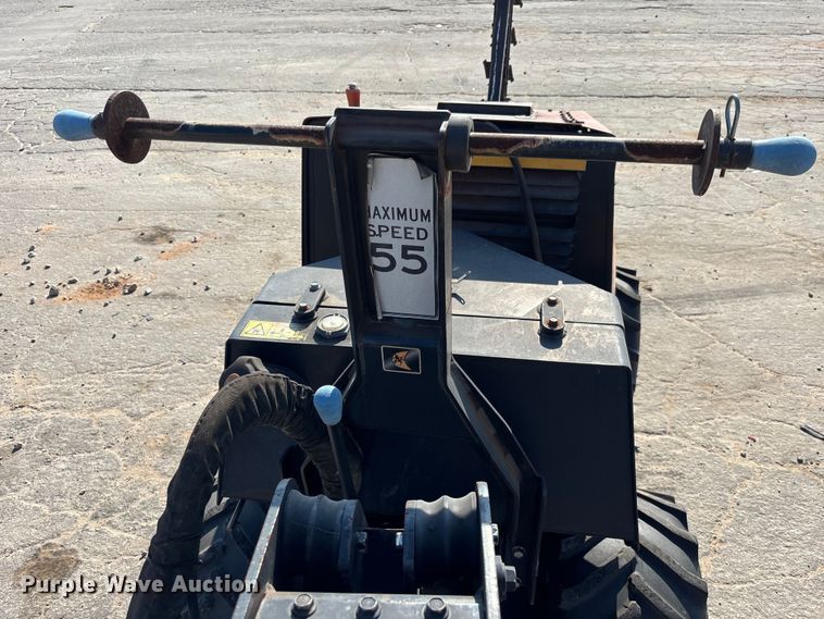 image for item YA3046 2015 Ditch Witch 410SX trencher