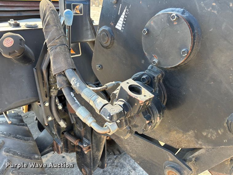 image for item YA3046 2015 Ditch Witch 410SX trencher