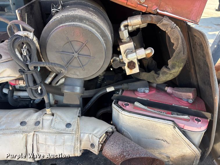 image for item YA3046 2015 Ditch Witch 410SX trencher