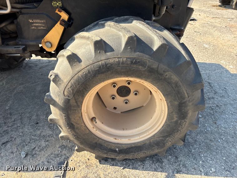 image for item YA3046 2015 Ditch Witch 410SX trencher