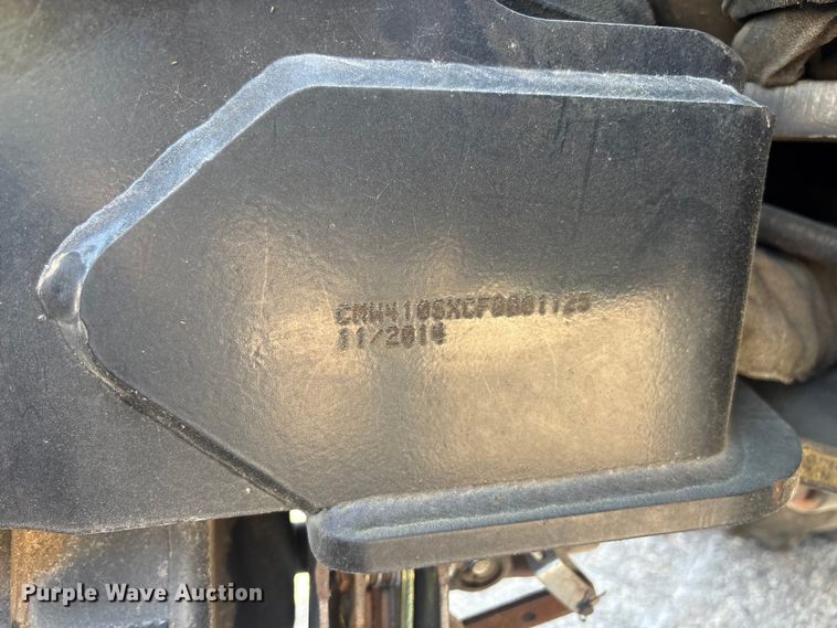 image for item YA3046 2015 Ditch Witch 410SX trencher