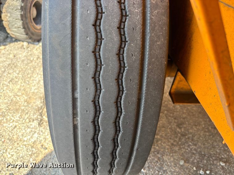 image for item YA3047 2020 Lucon 5T142BW-HDP equipment trailer