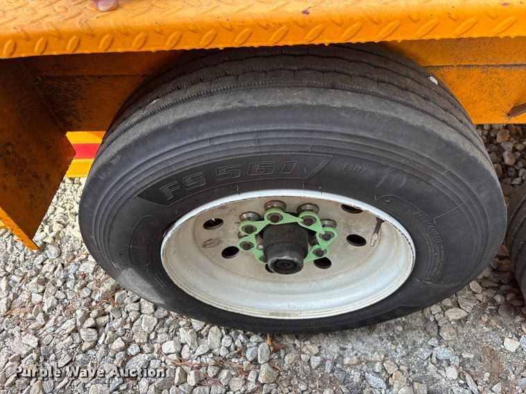 image for item YA3048 2020 Lucon 5T142BW-HDP equipment trailer