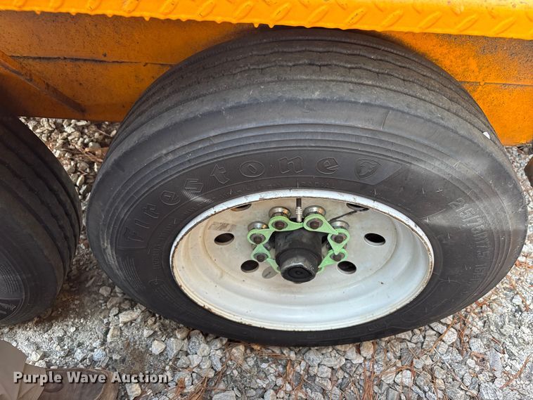image for item YA3048 2020 Lucon 5T142BW-HDP equipment trailer