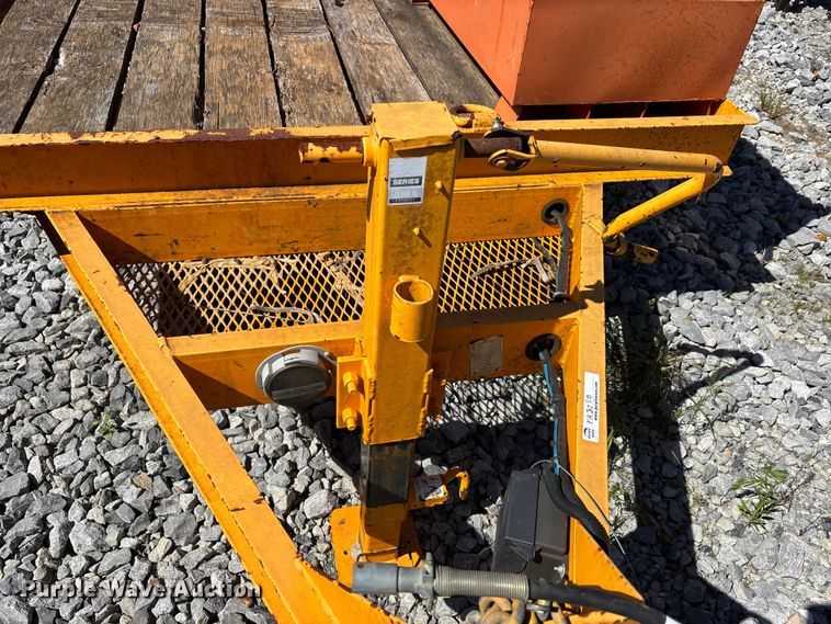 image for item YA3050 2020 Lucon  5T142BW-HDD equipment trailer