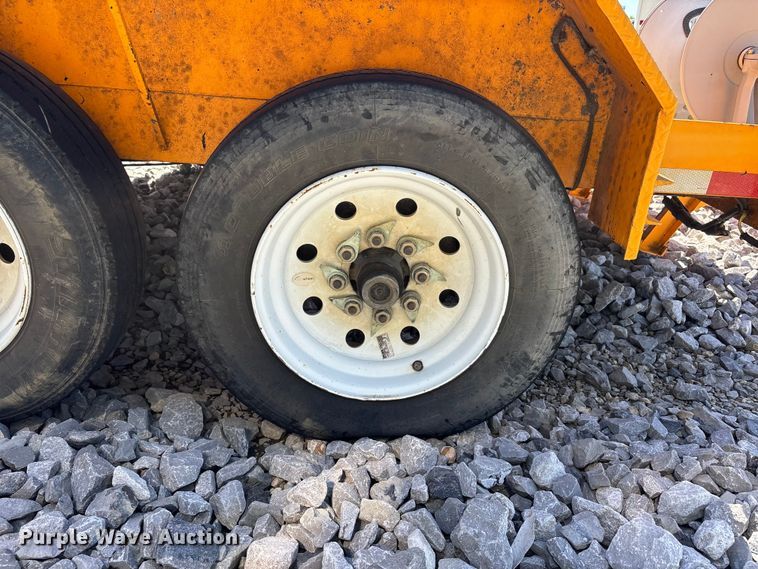 image for item YA3050 2020 Lucon  5T142BW-HDD equipment trailer