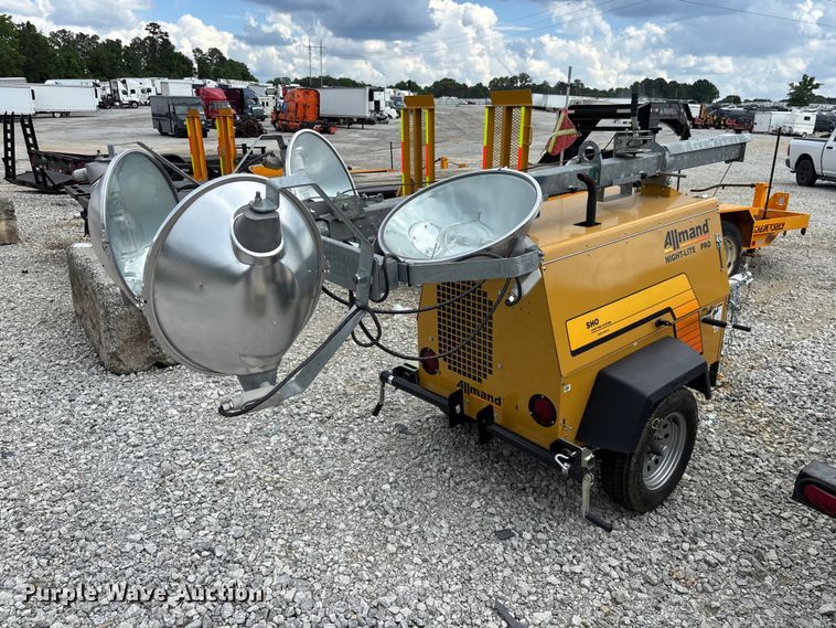 image for item YA3073 Allmand Nite-Lite Pro light plant