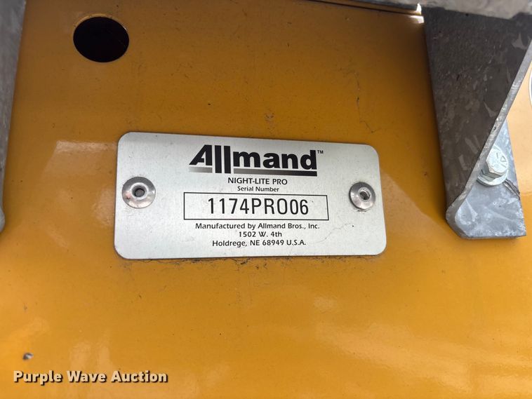 image for item YA3074 Allmand Nite-Lite Pro light plant