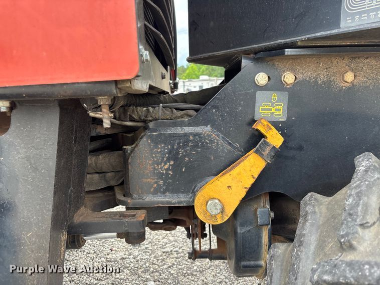 image for item YA3075 2017 Ditch Witch 410SX trencher