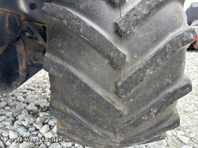 image for item YA3075 2017 Ditch Witch 410SX trencher