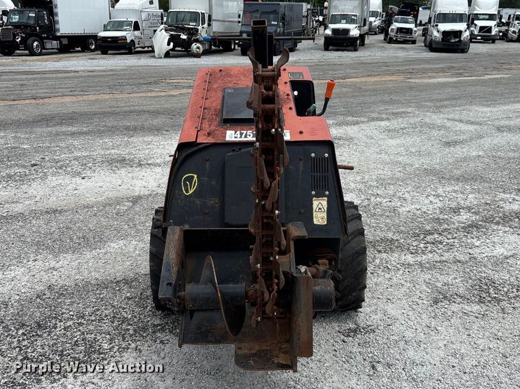 image for item YA3076 2016 Ditch Witch 410SX trencher