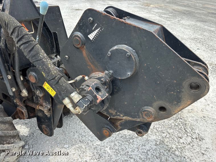 image for item YA3076 2016 Ditch Witch 410SX trencher