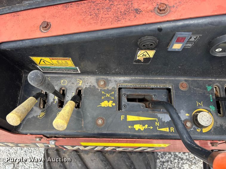 image for item YA3076 2016 Ditch Witch 410SX trencher