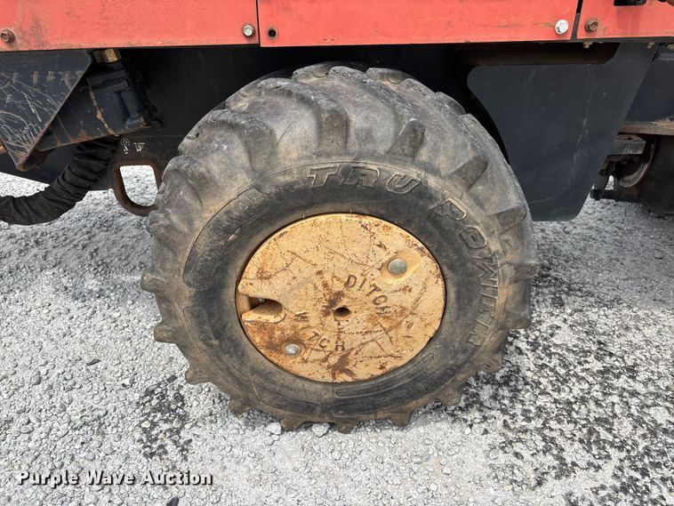 image for item YA3076 2016 Ditch Witch 410SX trencher