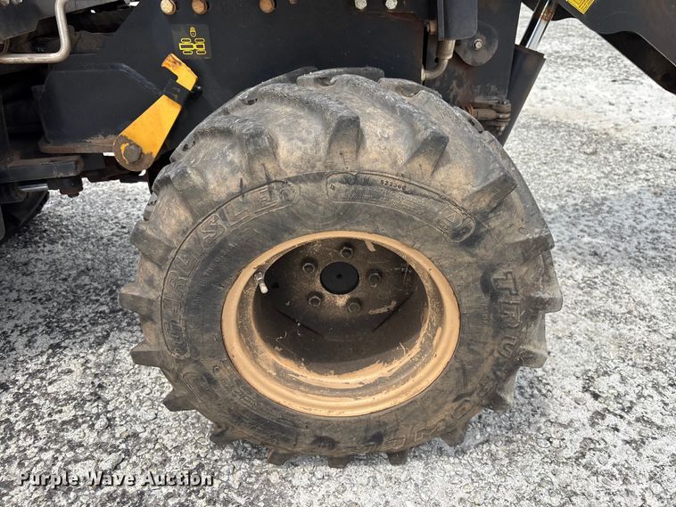 image for item YA3076 2016 Ditch Witch 410SX trencher