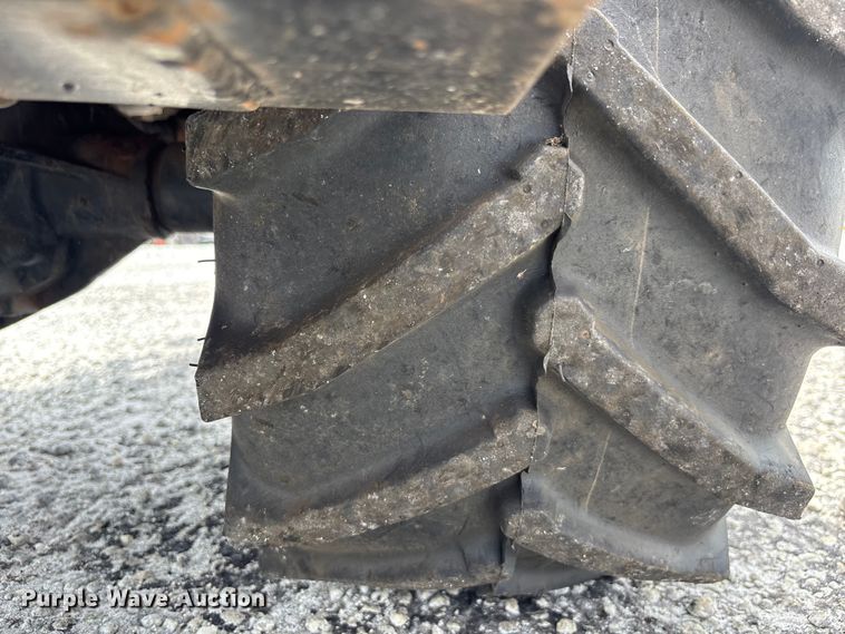 image for item YA3076 2016 Ditch Witch 410SX trencher