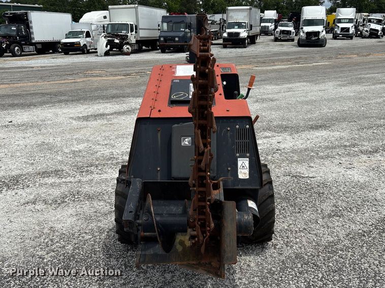 image for item YA3077 2016 Ditch Witch 410SX trencher
