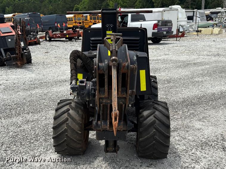 image for item YA3077 2016 Ditch Witch 410SX trencher