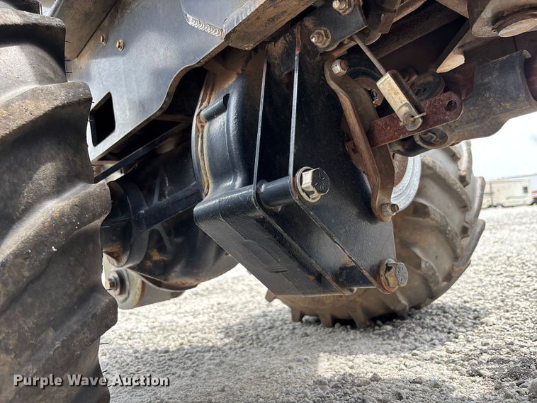 image for item YA3077 2016 Ditch Witch 410SX trencher