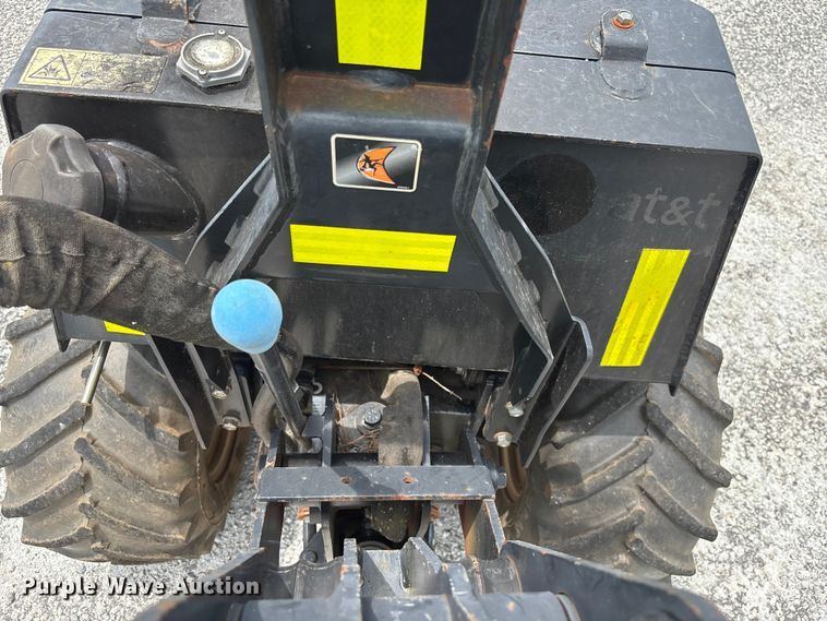image for item YA3077 2016 Ditch Witch 410SX trencher
