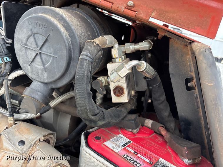 image for item YA3077 2016 Ditch Witch 410SX trencher