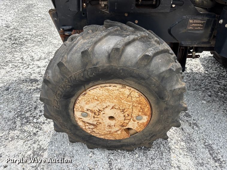 image for item YA3077 2016 Ditch Witch 410SX trencher
