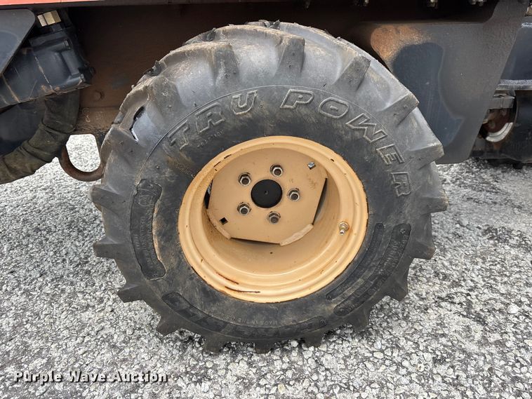 image for item YA3077 2016 Ditch Witch 410SX trencher