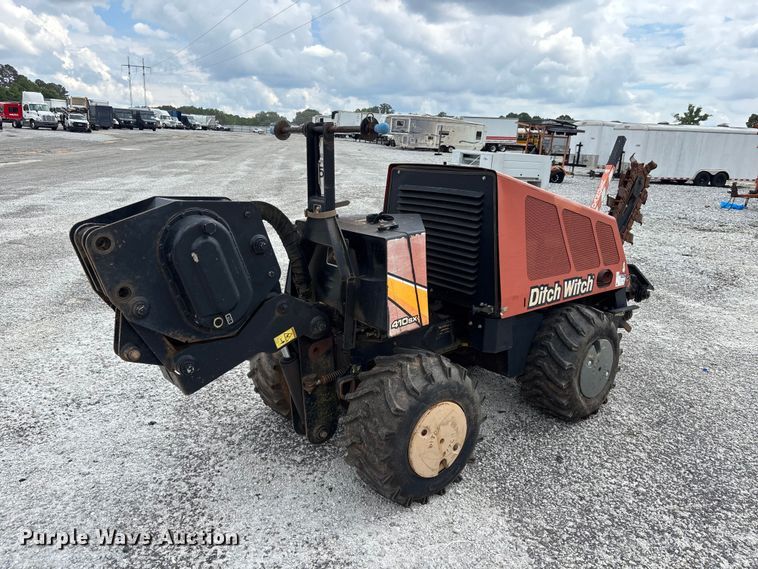 image for item YA3078 2016 Ditch Witch 410SX trencher