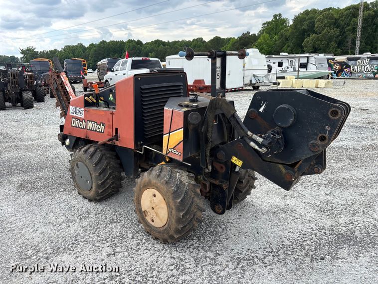 image for item YA3078 2016 Ditch Witch 410SX trencher